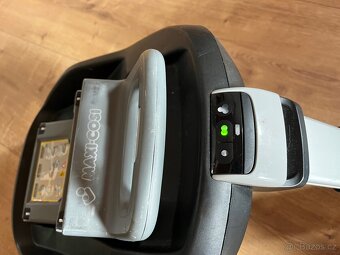 Autosedačka vajíčko MaxiCosi vajíčko + základna IsoFix - 7