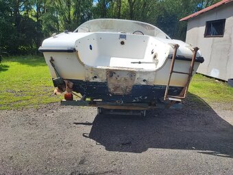 Motorovy clun ZANIBONI 5m , z podvozkiem - 7