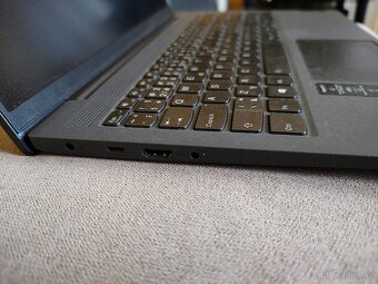 Lenovo IdeaPad 5 15ARE05 - 7