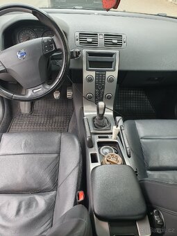 Prodám auto.volvo S40. - 7