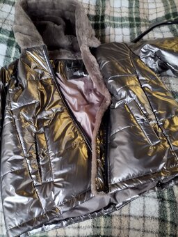 Dámská zimní bunda - 7