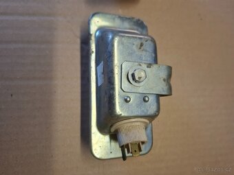 Přední blinkry Škoda 100, 110r a užovka - 7