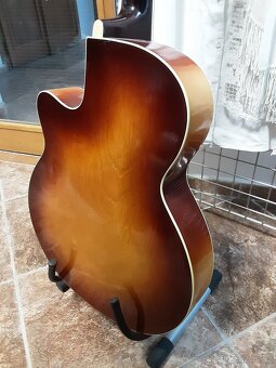 Jazzová kytara Framus - 7