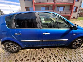 Renault Megan Scenic - 7
