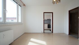 Pronájem bytu 2+1 44 m² - 7