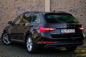 Škoda Superb 2.0 TDI SCR Live DSG - 7