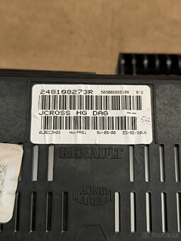 Renault Scénic 3 přístrojový panel - 7