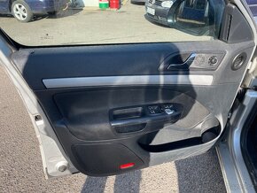 Škoda Octavia II 1,9tdi 77kw 4x4 veškeré díly - 7