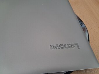 Prodám notebook Lenovo - 7