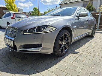 Jaguar XF 3.0 benzín 340 koní 4x4 - 7