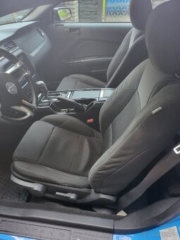 Ford mustang - 7