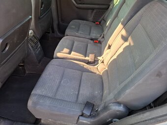VW Touran 2.0 TDI 103kw Klima Model 2006. - 7