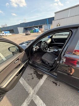 BMW - 7
