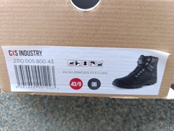 Zimní pracovní obuv - 7