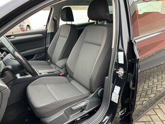 VW Passat 2,0TDi. ZAMLUVENO - 7