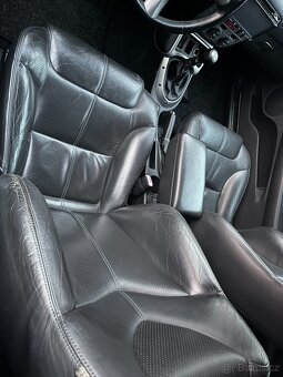 Alfa Romeo GT KŮŽE - 7