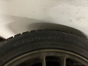 Pneu s hroty 235/45R17 - 7