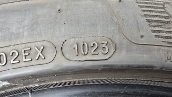 Letní pneu 255/40/19 Michelin - 7
