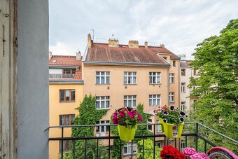 Nabídka bytu k Airbnb, Booking - 3+kk 85 m2 s balkonem, Pra - 7