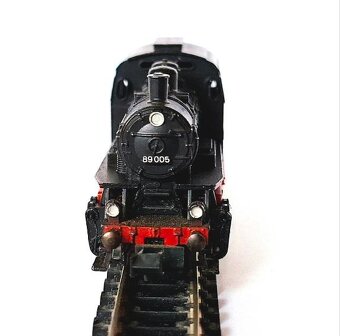 Vláčky N - Parní tendrová lokomotiva BR 89 005 DRG TRIX 2043 - 7