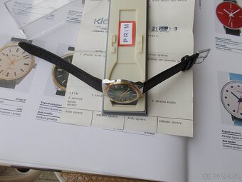pekne v kompletu hodinky prim ala rolex rok 1981 funkcni - 7