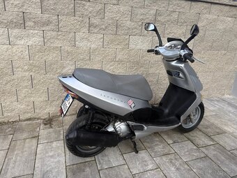 Aprilia leonardo 250 - 7