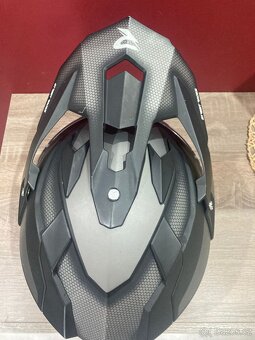 Prodám přilbu na moto - 7