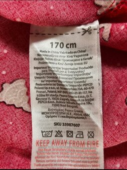 Vánoční košile s krásnými motivy ,vel.170,ale sedne i na vel - 7