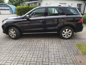 MERCEDES GLE 250D 4X4 NOVÉ V ČR/1.MAJITEL/PLNÝ SERVIS/2017 - 7