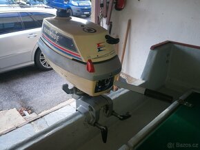 Loď s motorem - 7