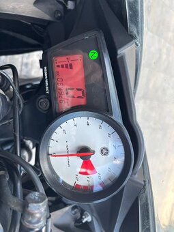Yamaha YZF-R125 (2011) - 7