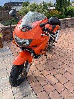 Honda VTR 1000F - 7