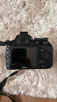 Nikon D320 TOP STAV - 7