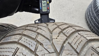 Zimní pneu 205/55/16 Continental - 7