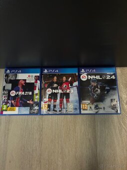 Prodám PS4 slim - 7