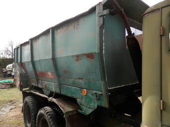 Nástavba s posuvnou podlahou Praga V3S - 7