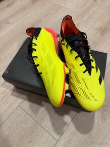 Adidas Predator FG - 42 2/3 - 7
