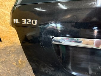 NASTROJENÉ PÁTÉ DVEŘE KUFRU MERCEDES W164 - 7