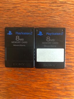 Playstation 2 slim + 14 her - 7