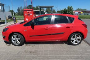 Prodám OPEL ASTRA 1.4 TURBO 88kW benzin - 7