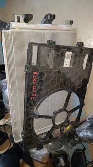 vw T6 a T6.1 kapota L blatník Náraz lak i obyč řízení, lampy - 7