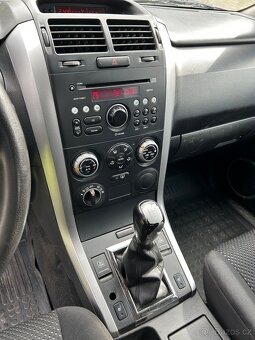 Suzuki grand vitara 2.0 benzin-4x4 - 7