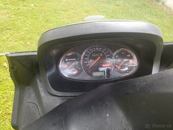 Skútr Suzuki Burgman 150 výkon 10,5KW - 7