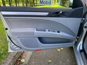 Škoda Superb 1.6 TDI Ambition PĚKNÝ STAV - 7
