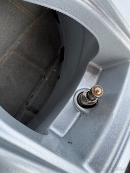 Kola ALUTEK 5x112x66.5, R18, AUDI - 7