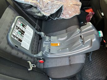 Dětská autosedačka Britax Römero s ISOFIX základnou - 7