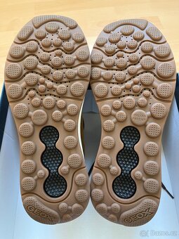Hnědá pánská kotníková obuv Geox Spherica Actif X2 vel. 39 - 7