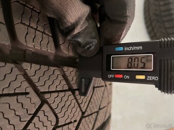 Original zimni Volvo V60 S60 r19 + Pirelli 235/40/19 95% - 7