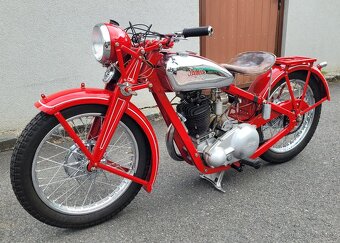 Jawa 350 OHV, rok 1936, odkryté ventily - 7
