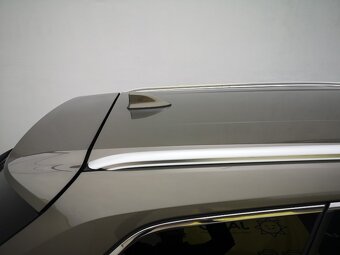 Toyota Corolla, 2.0 Hybrid, Executive JBL - 7